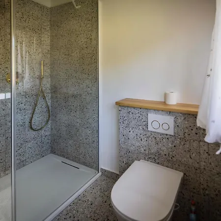 Na Ovcine 아파트 인드르지후프흐라데츠